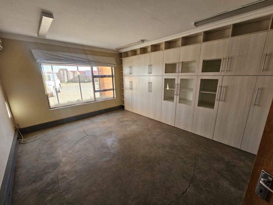 To Let commercial Property for Rent in Vaalpark Free State